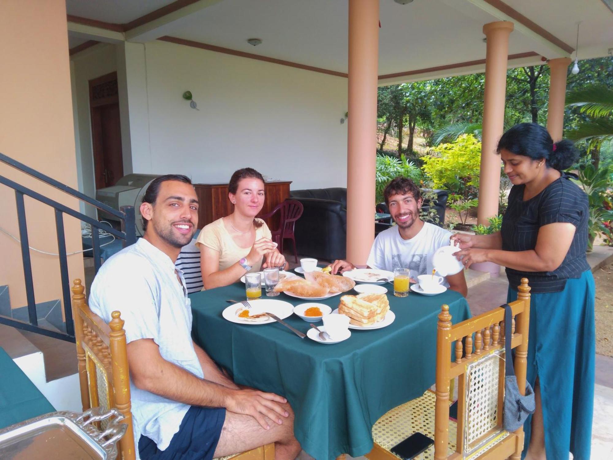 Mount View Hotel Polonnaruwa Luaran gambar