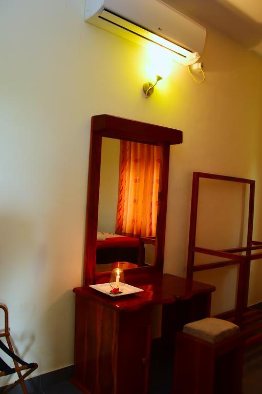 Mount View Hotel Polonnaruwa Luaran gambar